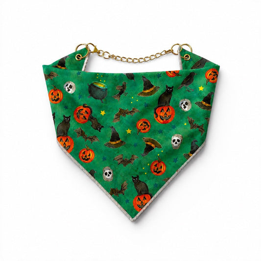 Adjustable Gold Chain Dog Bandana - Emerald Fright Night - hundhaus.dog