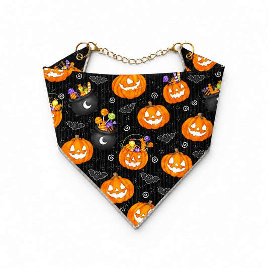 Adjustable Gold Chain Dog Bandana - Trick-or-Treat Pumpkins - hundhaus.dog