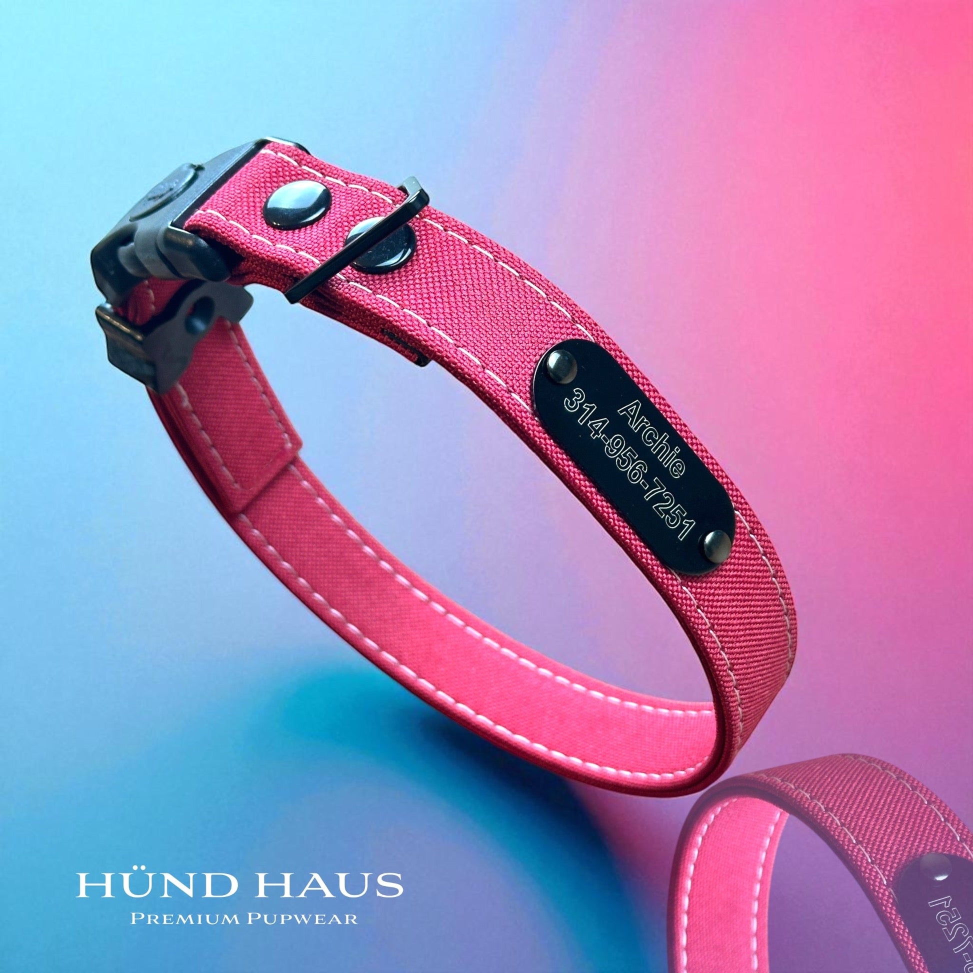 Rugged Waterproof Dog Collar with Built - In AirTag Holder - hundhaus.dog